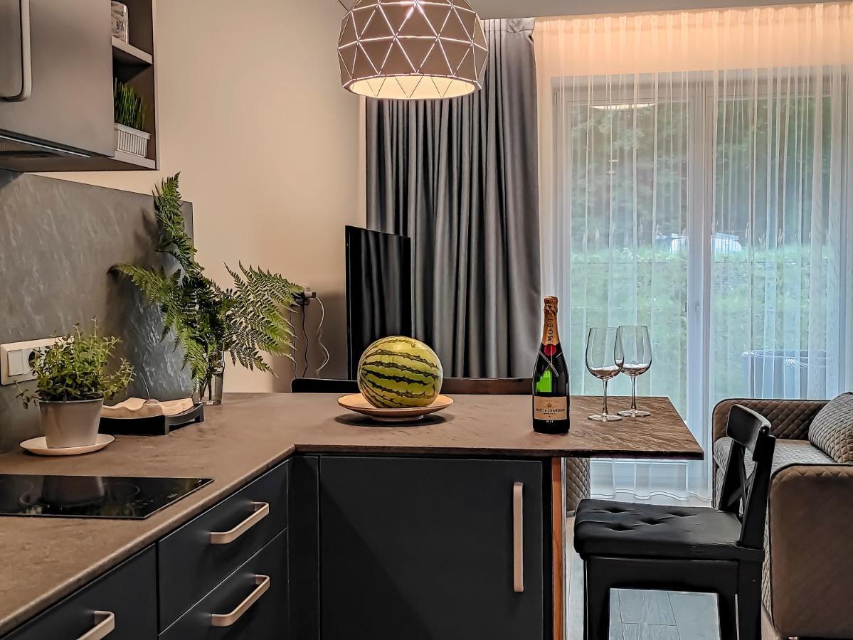 Comfy Rest Apartamentai Kalno Namuose 耶德库安特 外观 照片