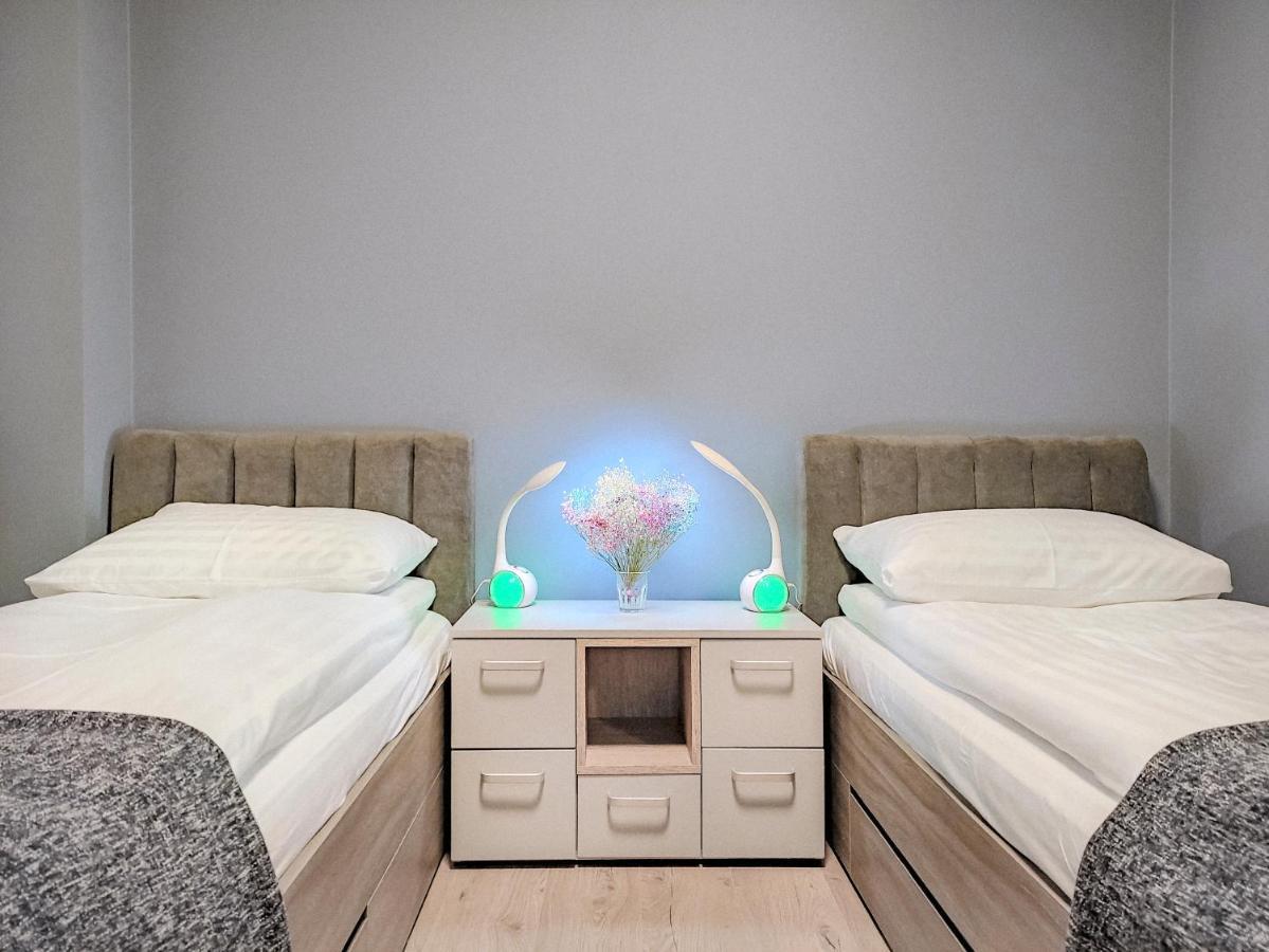 Comfy Rest Apartamentai Kalno Namuose 耶德库安特 外观 照片